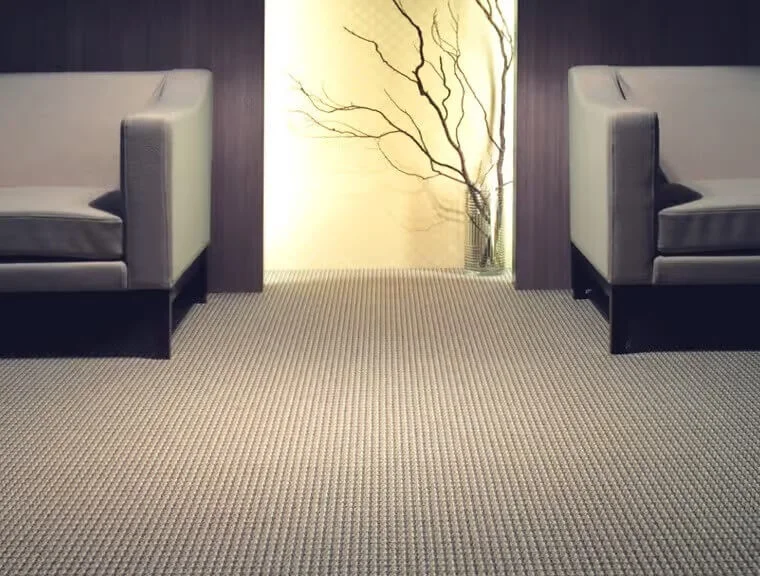 都会的な雰囲気のカーペット