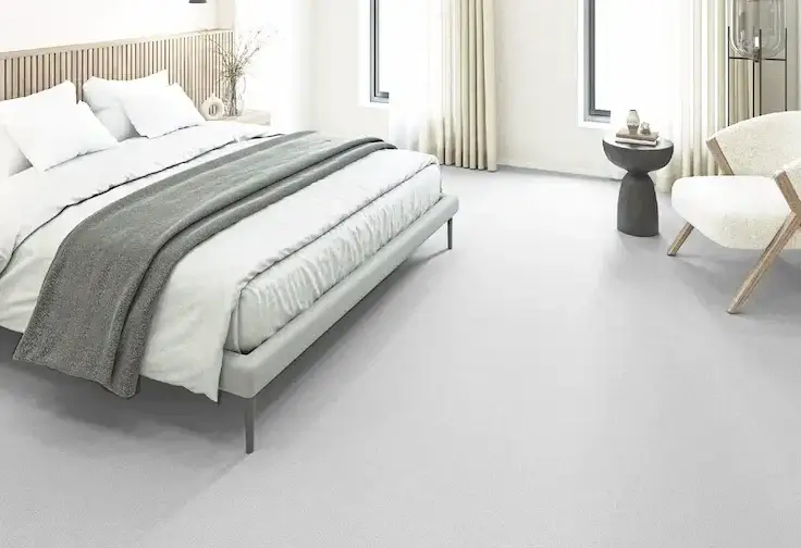 モダンデザインの家具を組み合わせたナチュラルスタイルにも