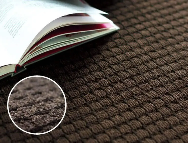 汚れが目立ちにくいカラーバリエーション